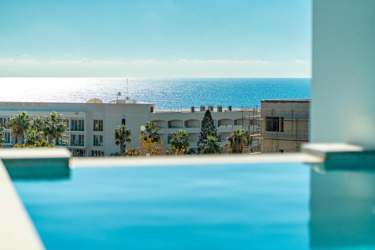 The Palmiers Aparthotel Paphos Exteriör bild